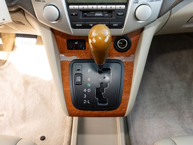 2007 Lexus RX 350 Heated Seats, Rearview Camera, Navigation - 22934634 - 37