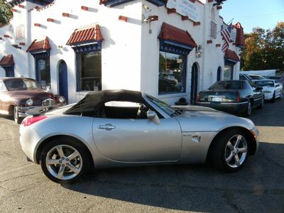 2007 Pontiac Solstice - 1G2MB35B47Y107687