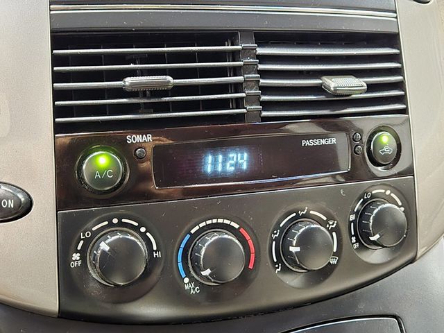 2007 Toyota Sienna LE - 22933245 - 17