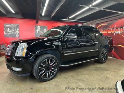 2008 Cadillac Escalade EXT Base's photo