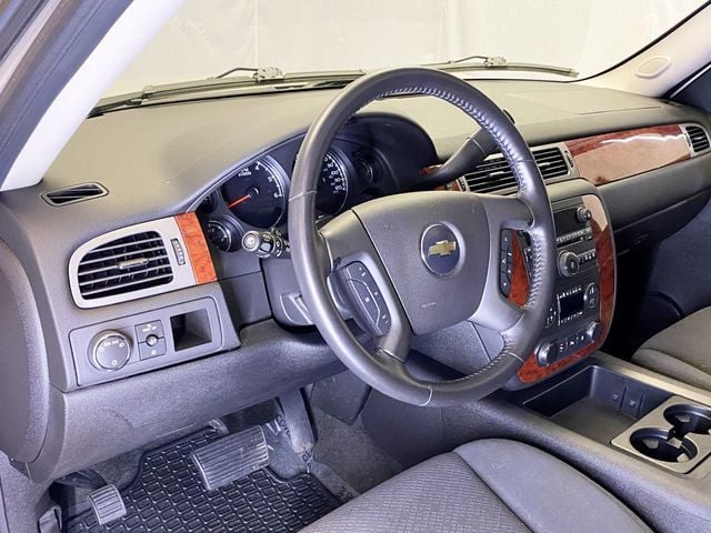 2008 Chevrolet Tahoe LOW MILES - 22932283 - 26