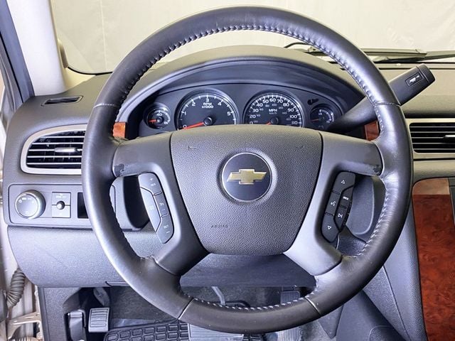 2008 Chevrolet Tahoe LOW MILES - 22932283 - 28
