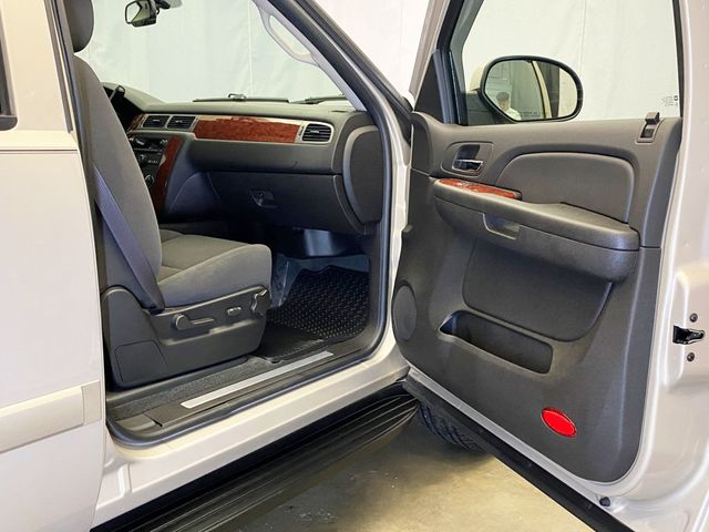 2008 Chevrolet Tahoe LOW MILES - 22932283 - 42