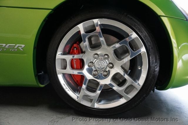 2008 Dodge Viper *Snakeskin Green Pearl* *Graphite Painted Stripes* *1-Owner* - 21559361 - 42