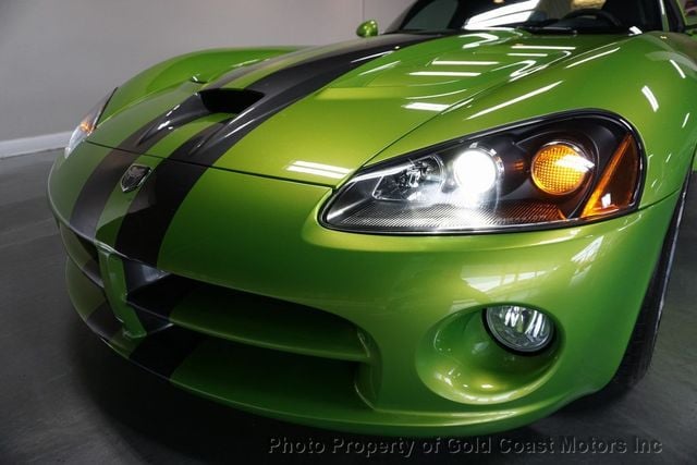 2008 Dodge Viper *Snakeskin Green Pearl* *Graphite Painted Stripes* *1-Owner* - 21559361 - 62