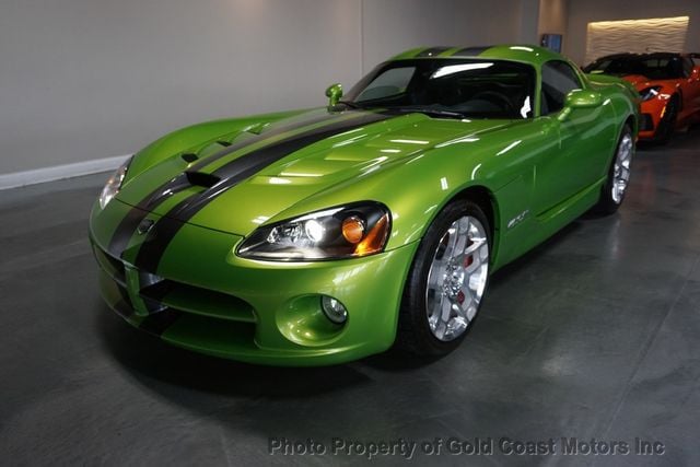 2008 Dodge Viper *Snakeskin Green Pearl* *Graphite Painted Stripes* *1-Owner* - 21559361 - 63