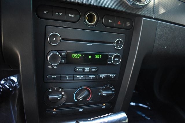 2008 Ford Mustang 2dr Coupe GT Premium - 22934079 - 7