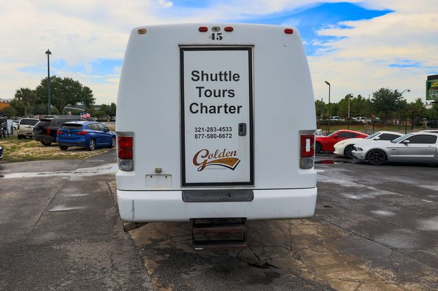 2008 Ford Super Duty F-550 DRW 28 Passenger Shuttle - 22902435 - 9
