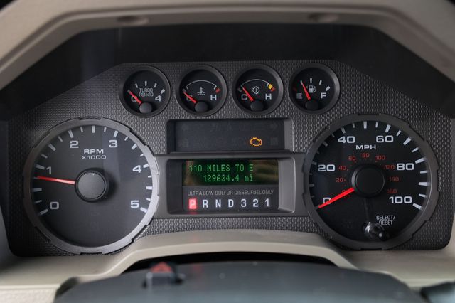 2008 Ford Super Duty F-550 DRW 28 Passenger Shuttle - 22902435 - 28