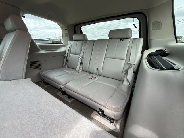 2008 GMC Yukon 2WD 4dr 1500 SLT w/4SA - 22810943 - 17