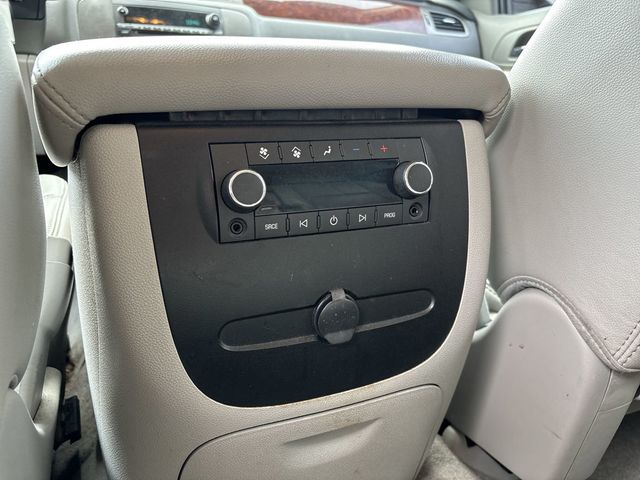 2008 GMC Yukon 2WD 4dr 1500 SLT w/4SA - 22810943 - 18