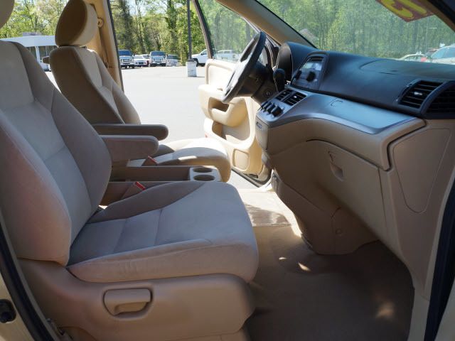 2008 Honda Odyssey 5dr LX - 11682540 - 14