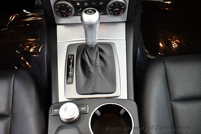 2008 Mercedes-Benz C-Class C300 4dr Sedan 3.0L Sport 4MATIC - 22119332 - 26