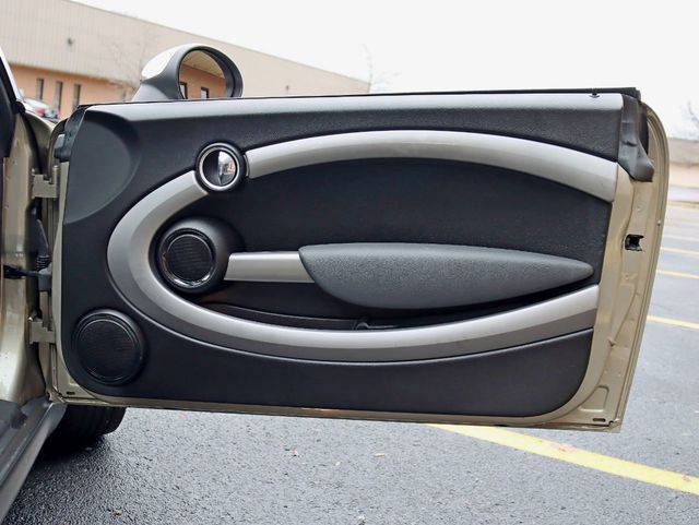 2008 MINI Cooper Hardtop 2 Door  - 22224249 - 21