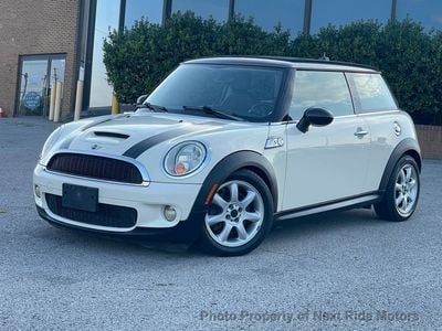 2008 MINI Cooper S Hardtop 2 Door - WMWMF73578TT88268