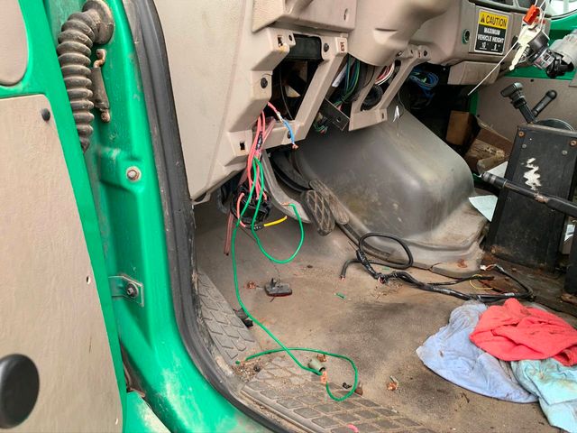 2008 Sterling ACTERRA  REAR LOADER SINGLE HOPPER GARBAGE TRUCK  MECHANIC SPECIAL - 19984361 - 35