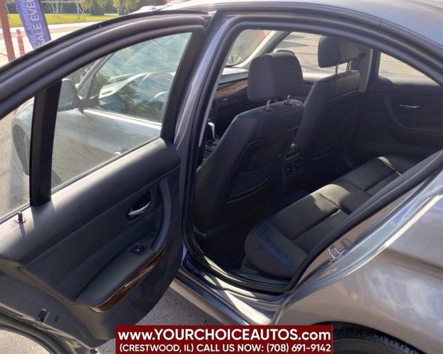 2009 BMW 3 Series 328i xDrive - 22927961 - 16