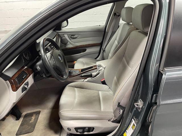 2009 BMW 3 Series 328i xDrive - 22846986 - 8