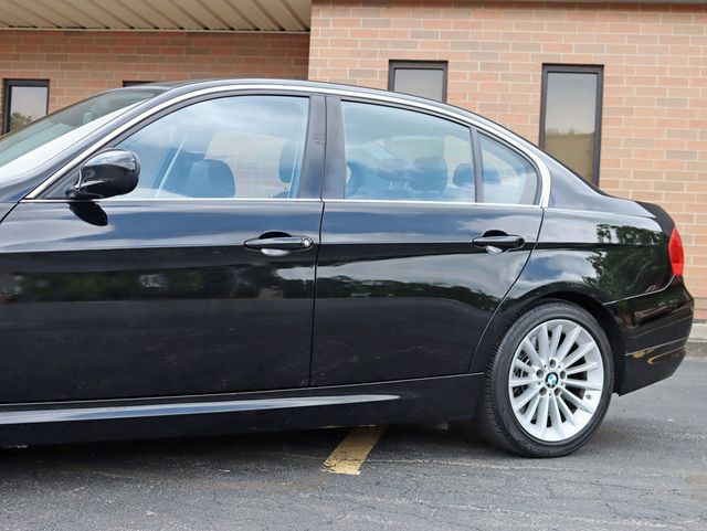 2009 BMW 3 Series 335i xDrive - 22847834 - 1