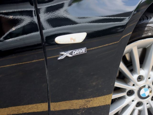 2009 BMW 3 Series 335i xDrive - 22847834 - 4