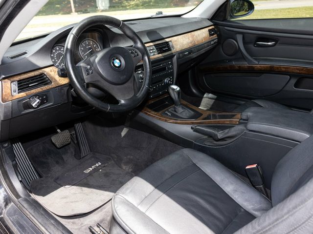 2009 BMW 3 Series New Tires, Recent Major Tune Up, Added Black Optics - 22898657 - 18