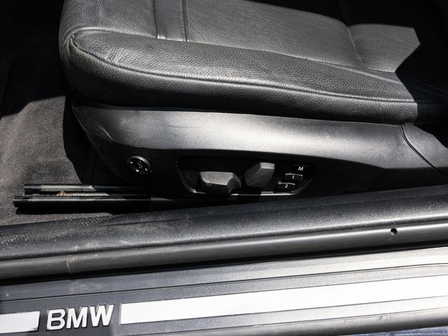 2009 BMW 3 Series New Tires, Recent Major Tune Up, Added Black Optics - 22898657 - 22