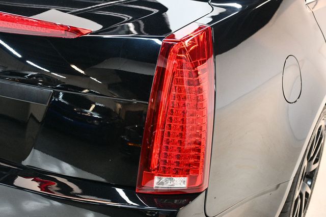 2009 Cadillac CTS-V Pano Roof Carfax Certified Extremely Nice Fast Car - 22904346 - 78