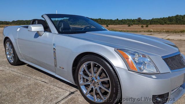 2009 Cadillac XLR-V 2dr Convertible - 22139535 - 16