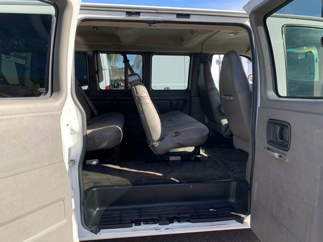 2009 Chevrolet Express Passenger RWD 3500 155" 15 Passenger - 22940195 - 10