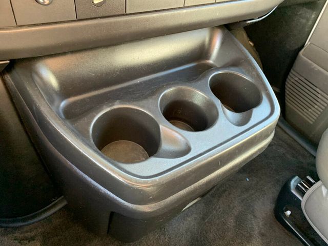 2009 Chevrolet Express Passenger RWD 3500 155" 15 Passenger - 22940195 - 37
