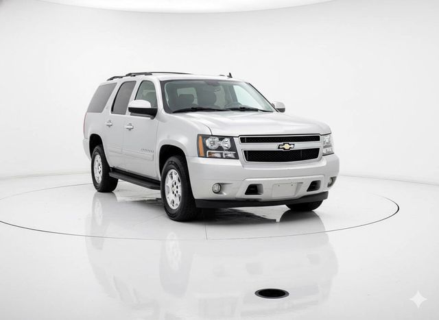 2009 Chevrolet Suburban LT 4x4 4dr SUV w/2LT - 22939816 - 6
