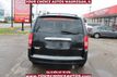 2009 Chrysler Town & Country 4dr Wagon Touring - 21905494 - 4