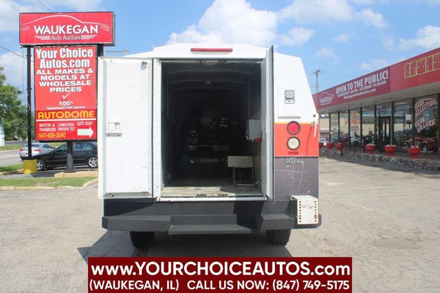 2009 GMC Savana 3500 2dr Commercial/Cutaway/Chassis 139 177 in. WB - 22892160 - 16