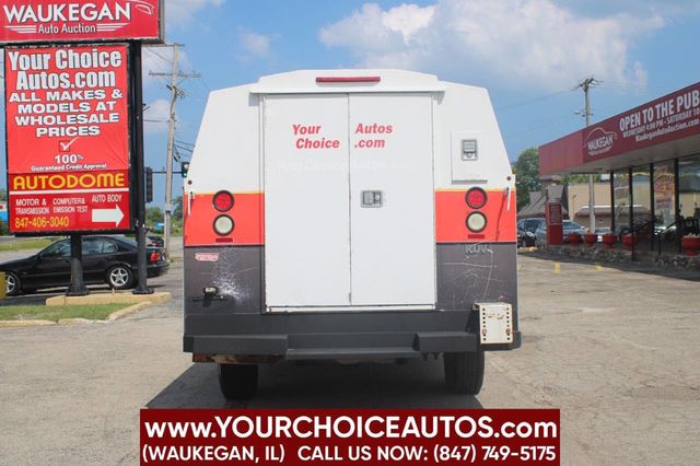 2009 GMC Savana 3500 2dr Commercial/Cutaway/Chassis 139 177 in. WB - 22892160 - 5