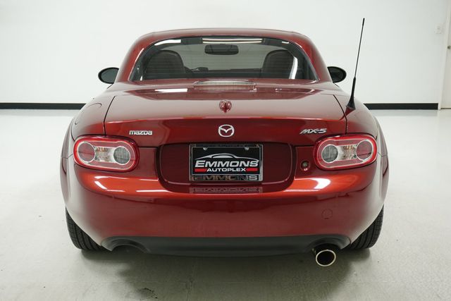 2009 Mazda MX-5 Miata 2dr Convertible PRHT Manual Grand Touring - 22937591 - 4