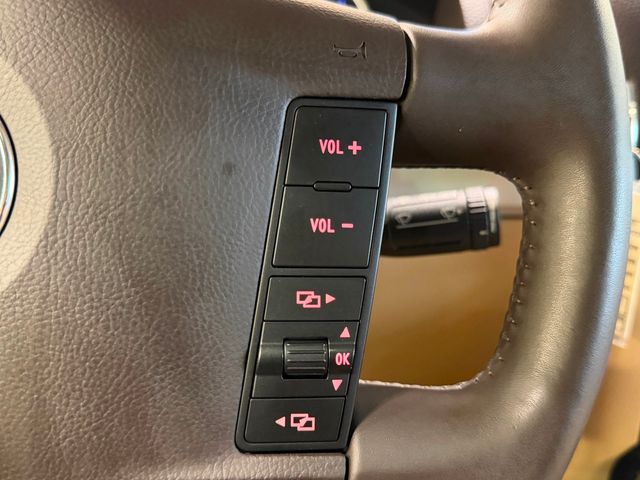 2009 Volkswagen Touareg 2 4dr VR6 - 22932311 - 25