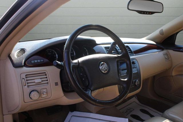 2010 Buick Lucerne 4dr Sedan CXL - 22927045 - 11