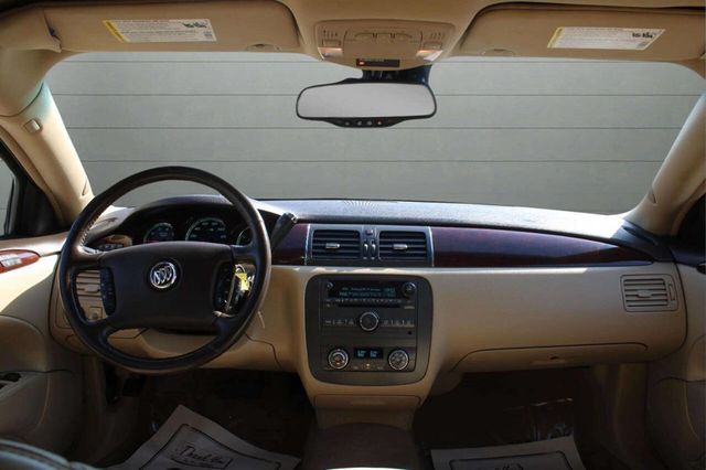 2010 Buick Lucerne 4dr Sedan CXL - 22927045 - 16