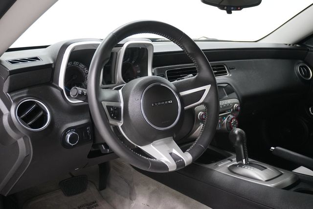 2010 Chevrolet Camaro 2dr Coupe 1SS - 22894381 - 8