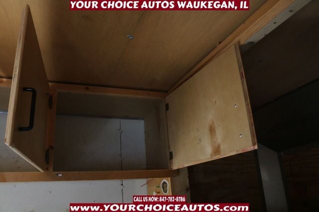 2010 Chevrolet Express Cutaway 3500 2dr Commercial/Cutaway/Chassis 159 in. WB - 21407871 - 18