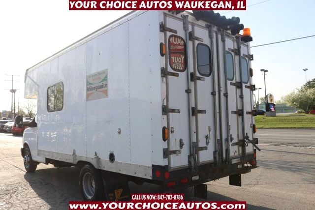 2010 Chevrolet Express Cutaway 3500 2dr Commercial/Cutaway/Chassis 159 in. WB - 21407871 - 6