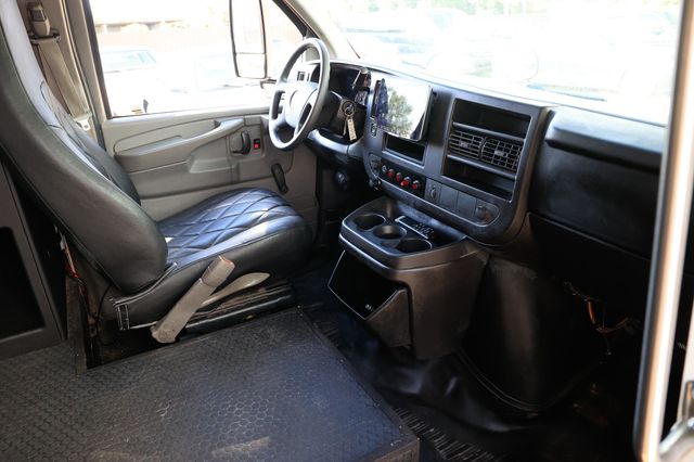 2010 Chevrolet G3500 Limo Conversion - 22898612 - 9