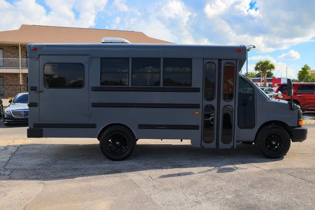 2010 Chevrolet G3500 Limo Conversion - 22898612 - 15