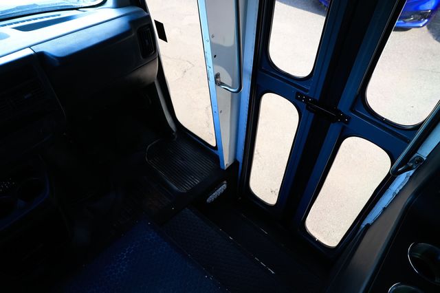 2010 Chevrolet G3500 Limo Conversion - 22898612 - 18
