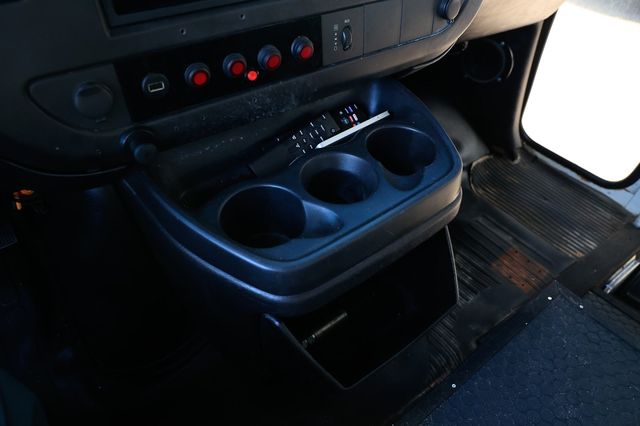 2010 Chevrolet G3500 Limo Conversion - 22898612 - 42