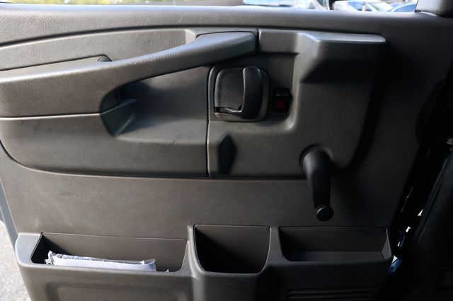2010 Chevrolet G3500 Limo Conversion - 22898612 - 49