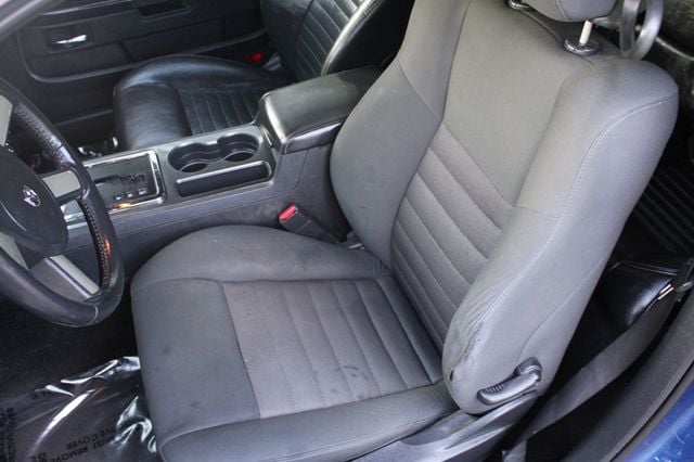 2010 Dodge Challenger 2dr Coupe SE - 22937177 - 10