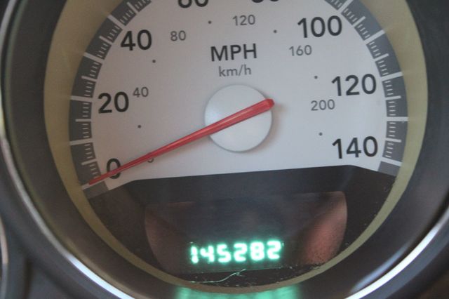 2010 Dodge Challenger 2dr Coupe SE - 22937177 - 8