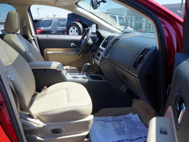 2010 Ford Edge 4dr SEL FWD - 11931275 - 16
