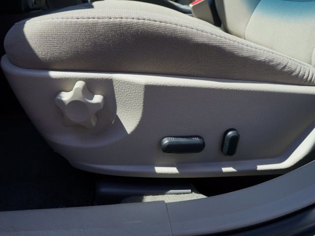 2010 Ford Fusion 4dr Sdn Hybrid FWD - 11911582 - 11